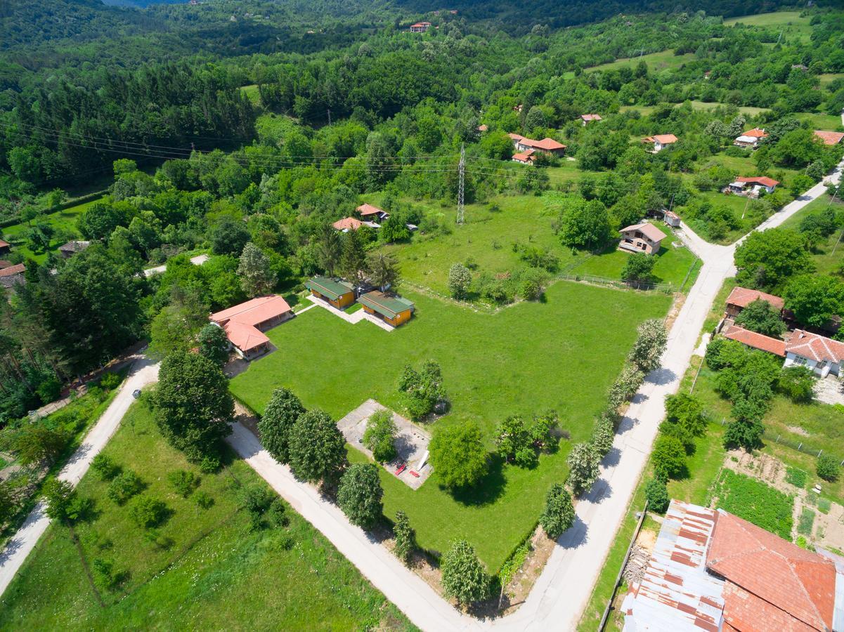 Guest Houses Apriltsi Kravenik Εξωτερικό φωτογραφία