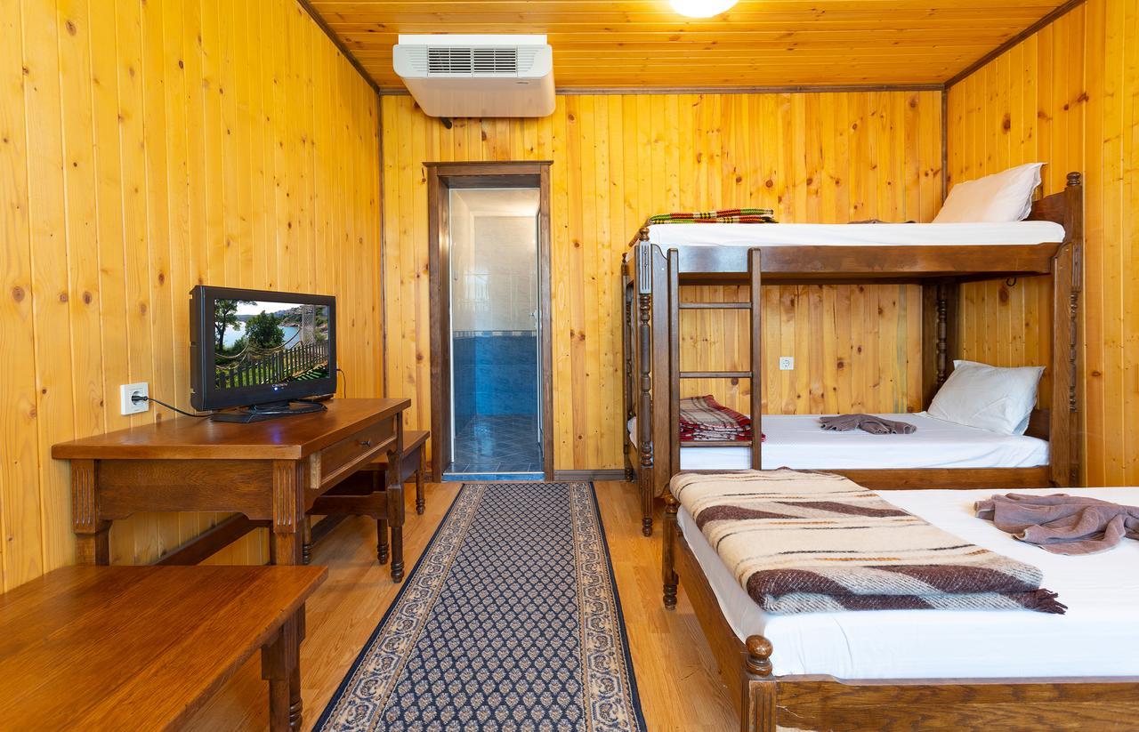 Guest Houses Apriltsi Kravenik Εξωτερικό φωτογραφία