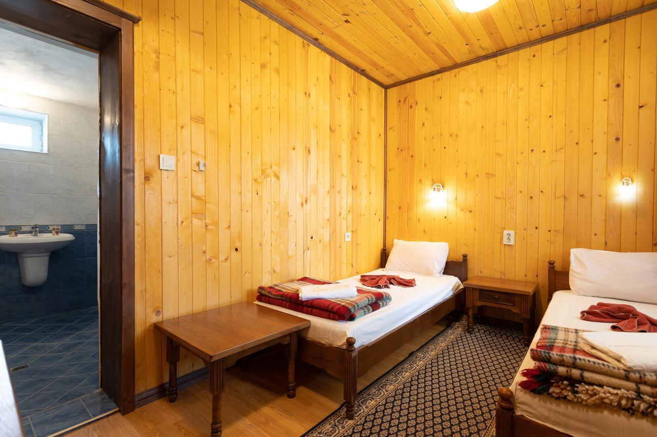 Guest Houses Apriltsi Kravenik Εξωτερικό φωτογραφία